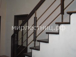 № 58 к - 6.    Лестница на косоурах с комбинированным ограждением 
