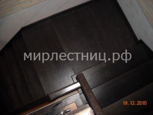 № 58 к - 8.   Площадка и нестандартная ступень.