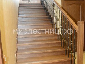 № 108 к.   Лестница с кованным ограждением. - 4