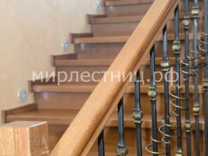 № 108 к.   Лестница с кованным ограждением. - 5