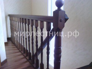 № 78 к.3.   Классическая балюстрада с одним столбом .