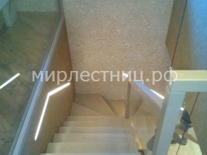 № 130 к.    Лестница с ограждением и подступенками выполненными из стекла.  - 6