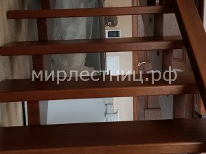 № 137 к.3.   Толщина косоуров 60 мм.