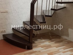 № 141 б.1.    Вертикальный поручень (опуск поручня).