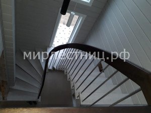 № 168 б.    Больцевая лестница с ограждением из матовой нержавеющей стали. - 1