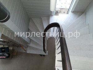 № 168 б.    Больцевая лестница с ограждением из матовой нержавеющей стали. - 7