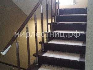 № 96 к    Лестница с комбинированным ограждением.  