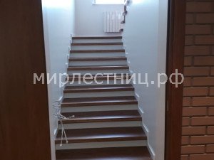 № 180 к.   Лестница с подстветкой и стеклянным ограждением.  - 3