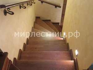 № 189 к.    Классическая лестница в пространстве между двух стен. Основание металлический каркас. - 5