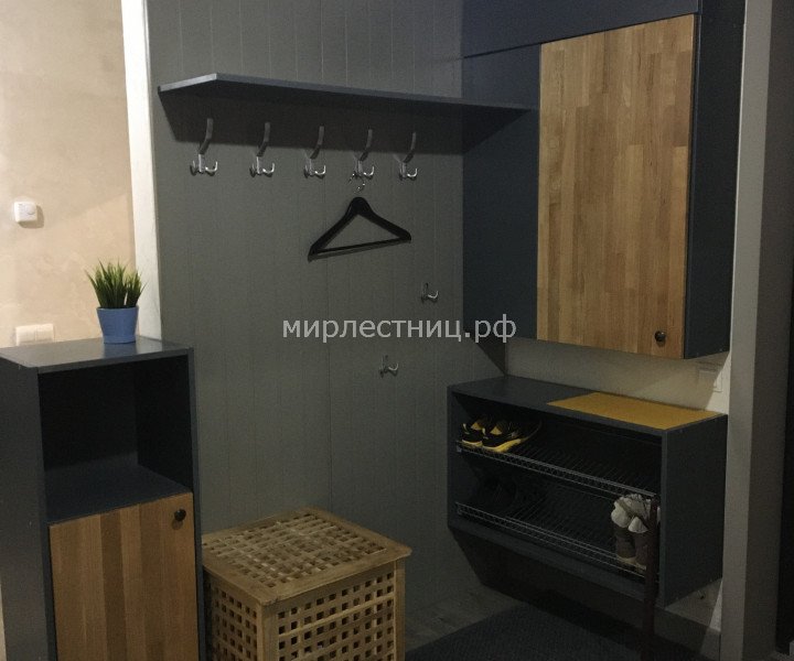 Прихожая.