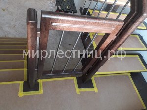 № 234 б.5.      Больцевая лестница с ограждением из нержавеющей стали.