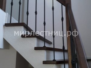 № 244 к.4.   Боковой зашив металлического каркаса.