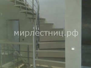 № 198 б.    Больцевая лестница с современным ограждением из нержавеющей стали. - 5