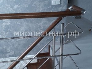 № 252 к.9.   Поворот балюстрады.