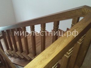 № 87 к.   Деревянное ограждение строгой прямоугольной формы.