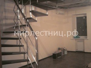 № 62 б - 1.  Сварное крепление рейлингов со стойкой. 