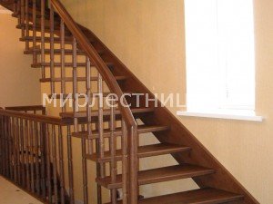 № 59 б.   Лестница больцевая на тетиве.