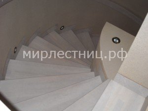№ 45 кр.4.    Полностью забежная лестница